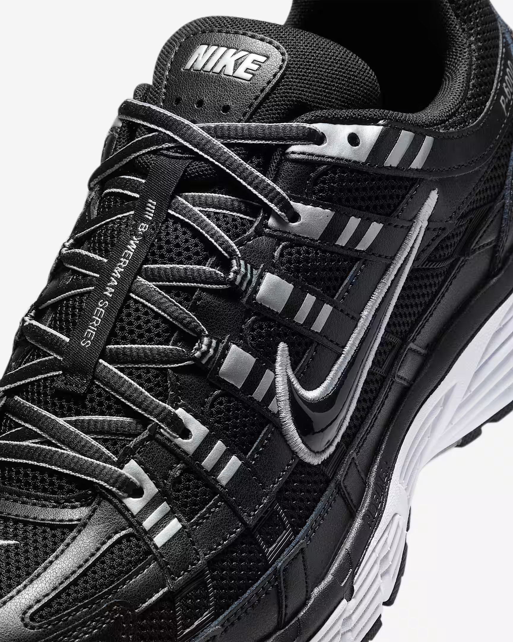 МУЖСКИЕ КРОССОВКИ NIKE P-6000 (CD6404-026)