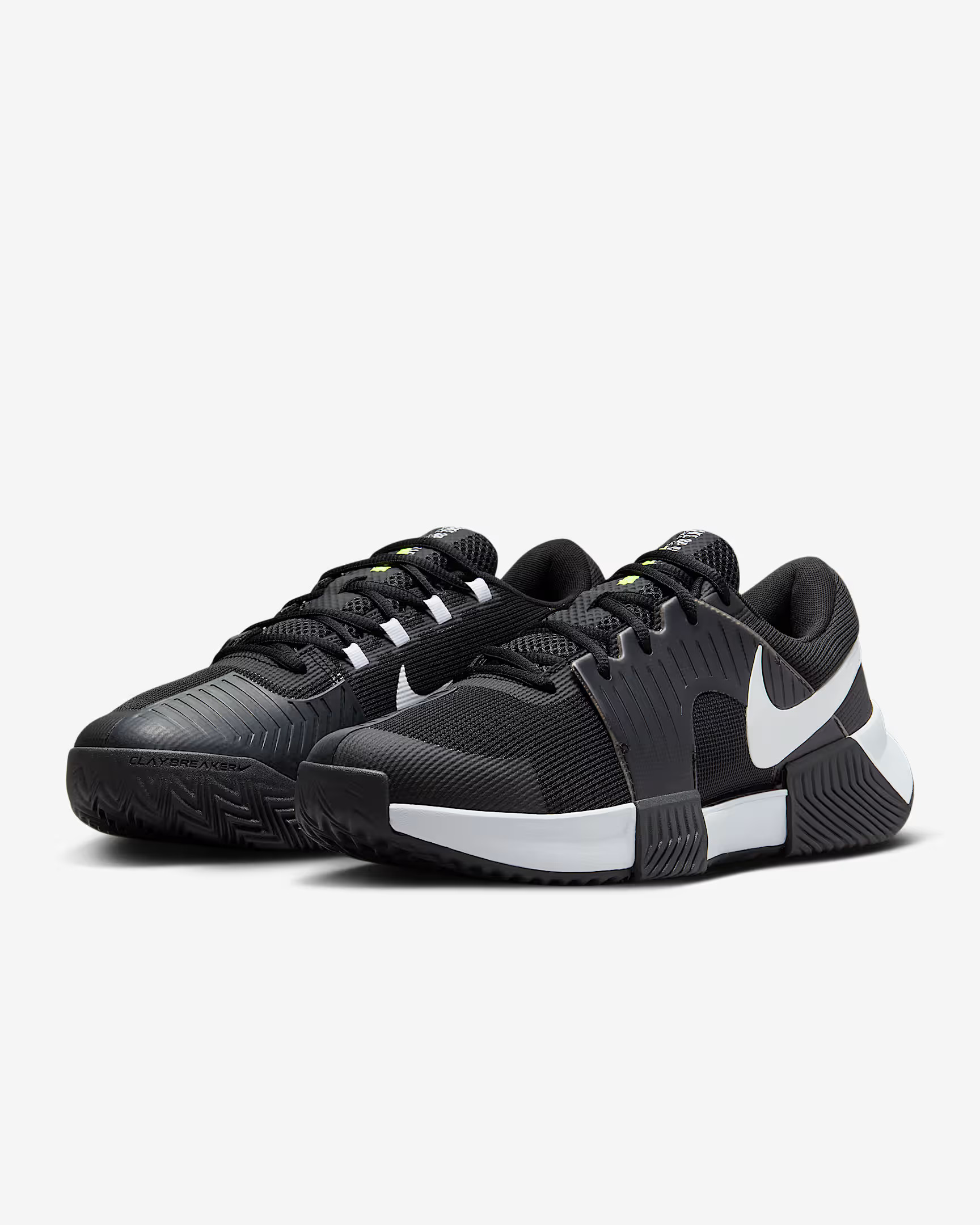 ЧОЛОВІЧІ ТЕНІСНІ КРОСІВКИ NIKE M ZOOM GP CHALLENGE 1 CLY (FJ1813-001)