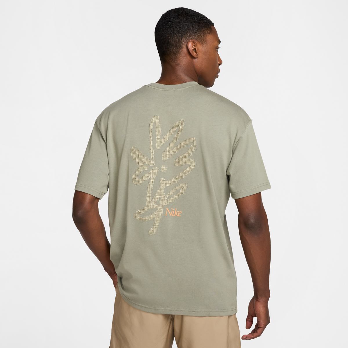 ЧОЛОВІЧА ФУТБОЛКА NIKE U NSW TEE M90 LBR CRFT (HJ0614-320)