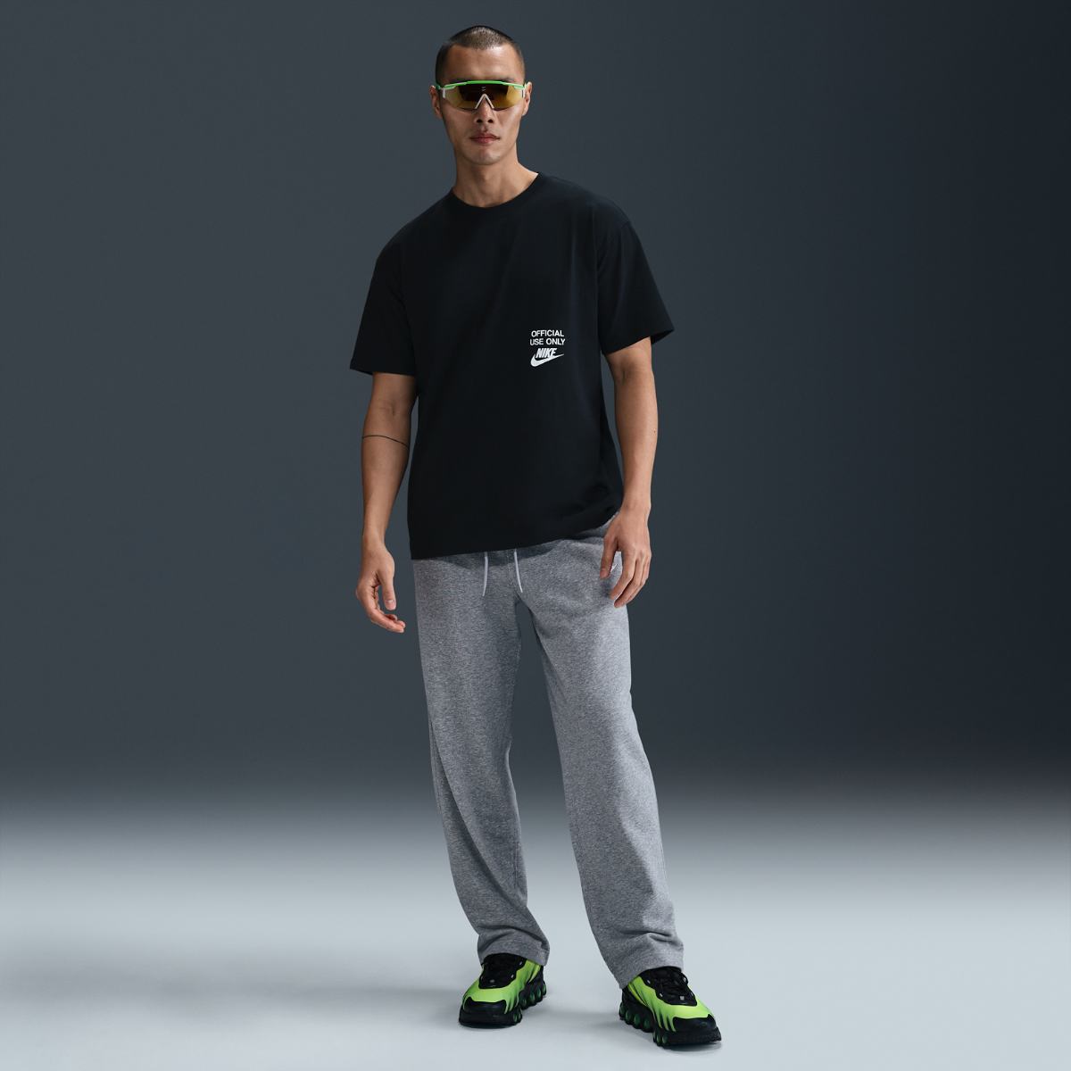 ЧОЛОВІЧА ФУТБОЛКА NIKE U NSW TEE M90 OC REMIX (HJ0774-010)