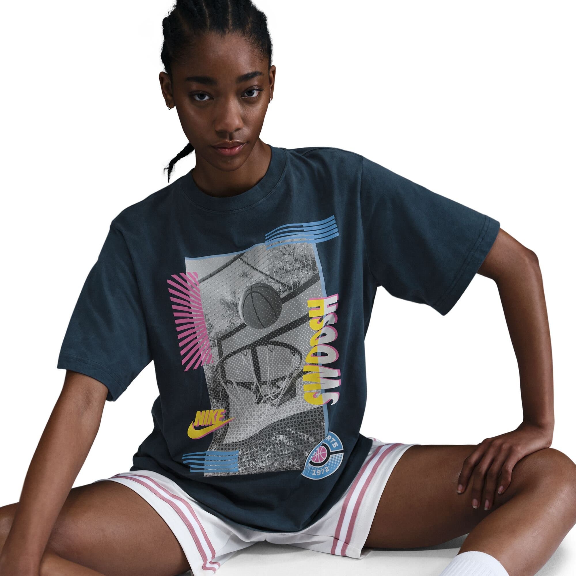 WOMEN'S NIKE NK SS TEE OC BB SP25 (HJ3634-478)