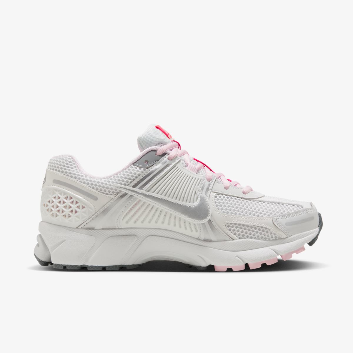 WOMEN'S SNEAKERS NIKE ZOOM VOMERO 5 (FN3695-001)