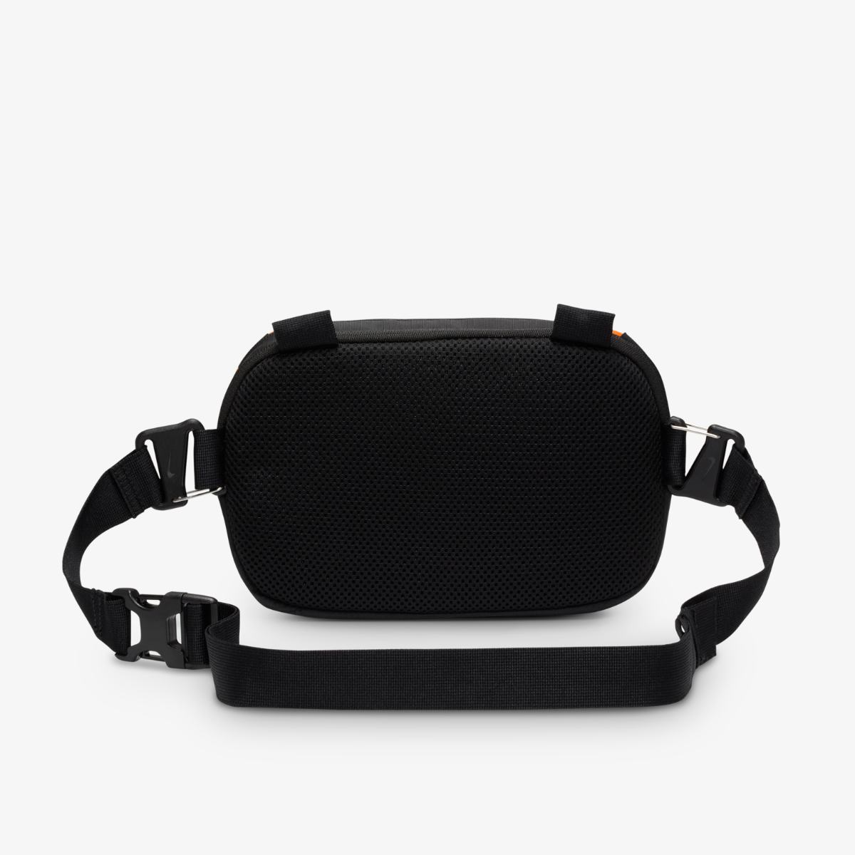 СУМКА УНІСЕКС ЧЕРЕЗ ПЛЕЧЕ NIKE ROAM PATROL CROSSBODY (HJ8229-010)