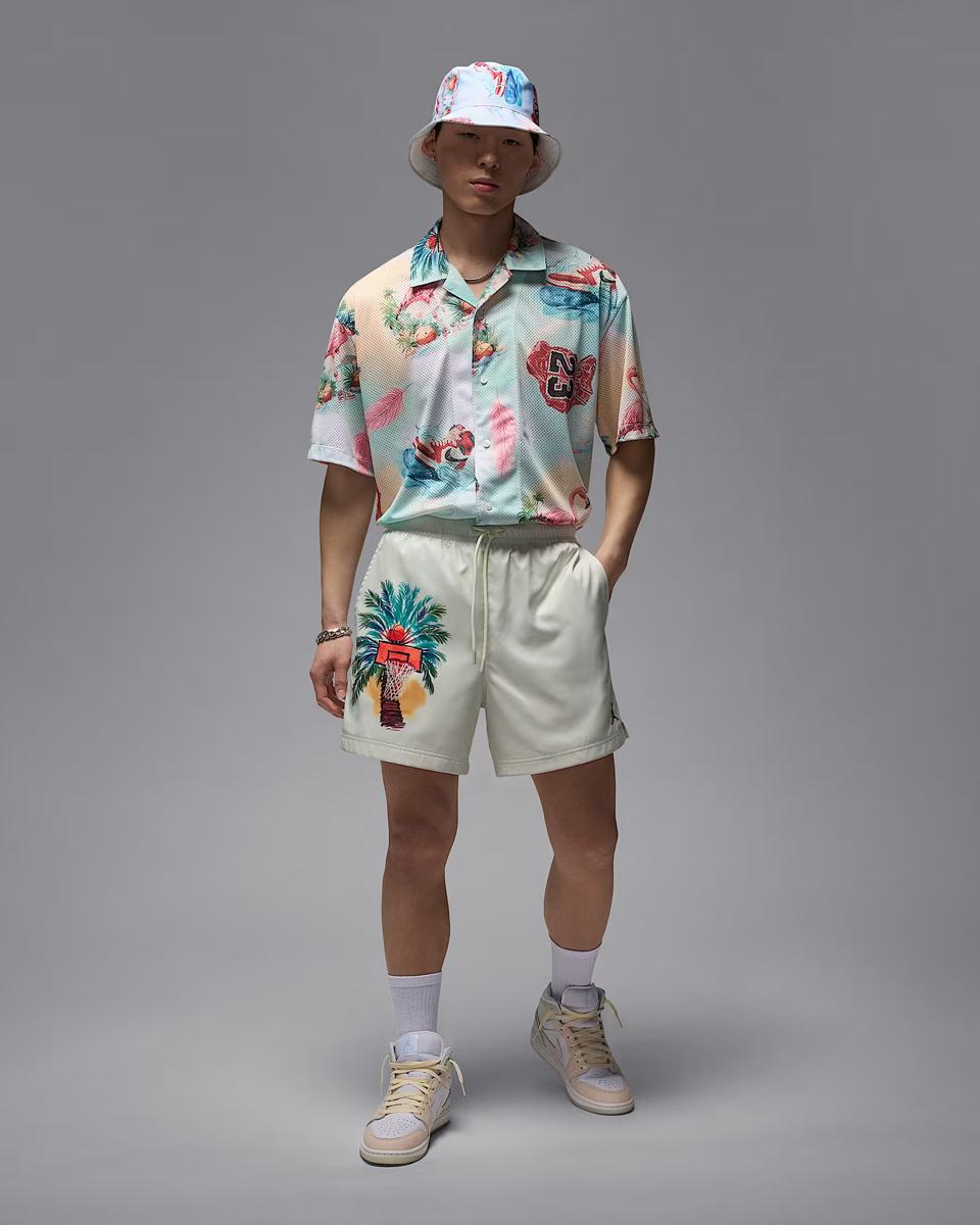 МУЖСКИЕ ШОРТЫ JORDAN ESS SMR PK LBR NY SHORT (IB7276-020)