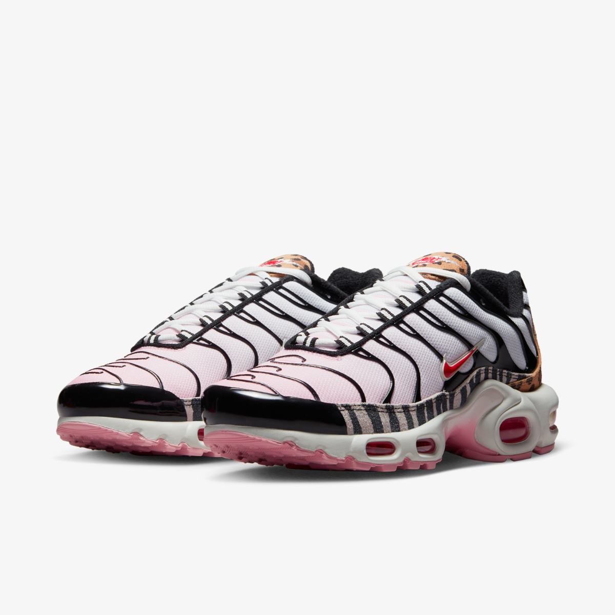 WOMEN'S NIKE AIR MAX PLUS SNEAKERS (DZ4842-600)