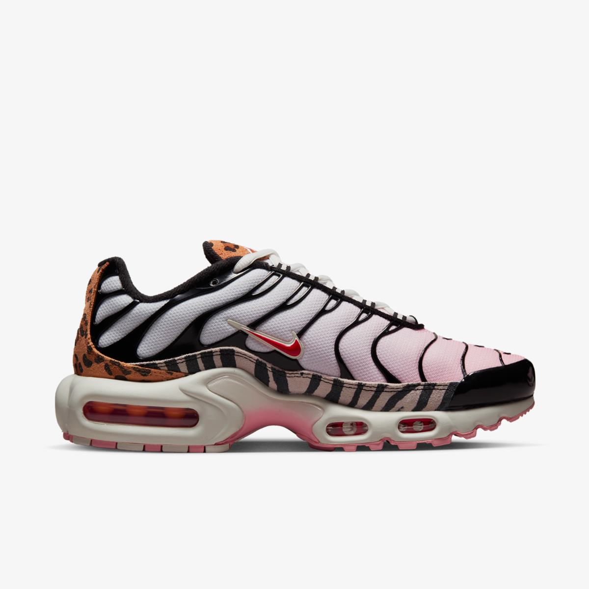 WOMEN'S NIKE AIR MAX PLUS SNEAKERS (DZ4842-600)