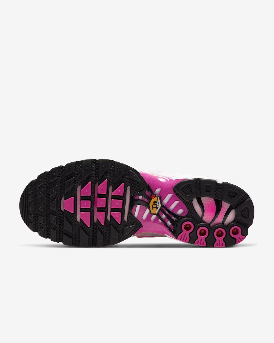 WOMEN'S NIKE AIR MAX PLUS SNEAKERS (CZ7931-100)