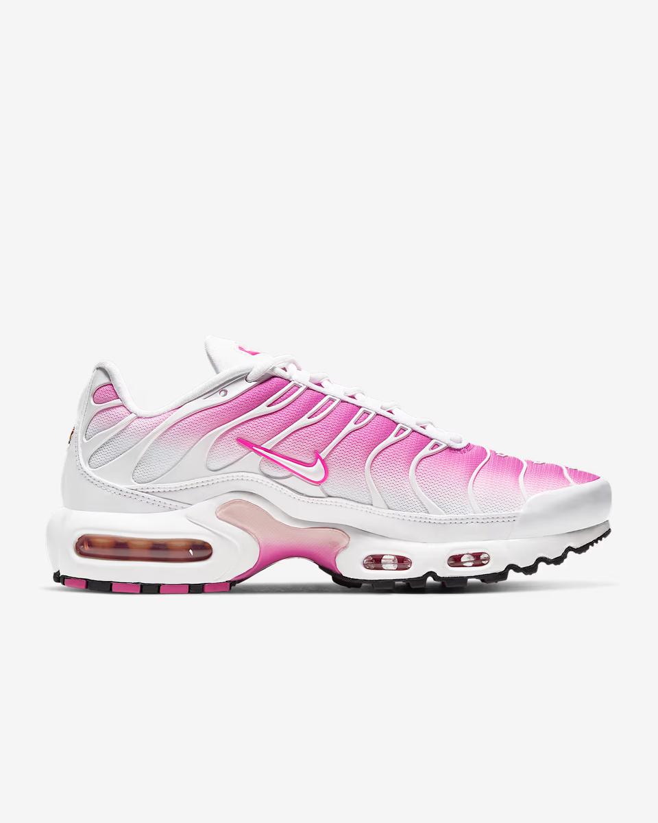 WOMEN'S NIKE AIR MAX PLUS SNEAKERS (CZ7931-100)