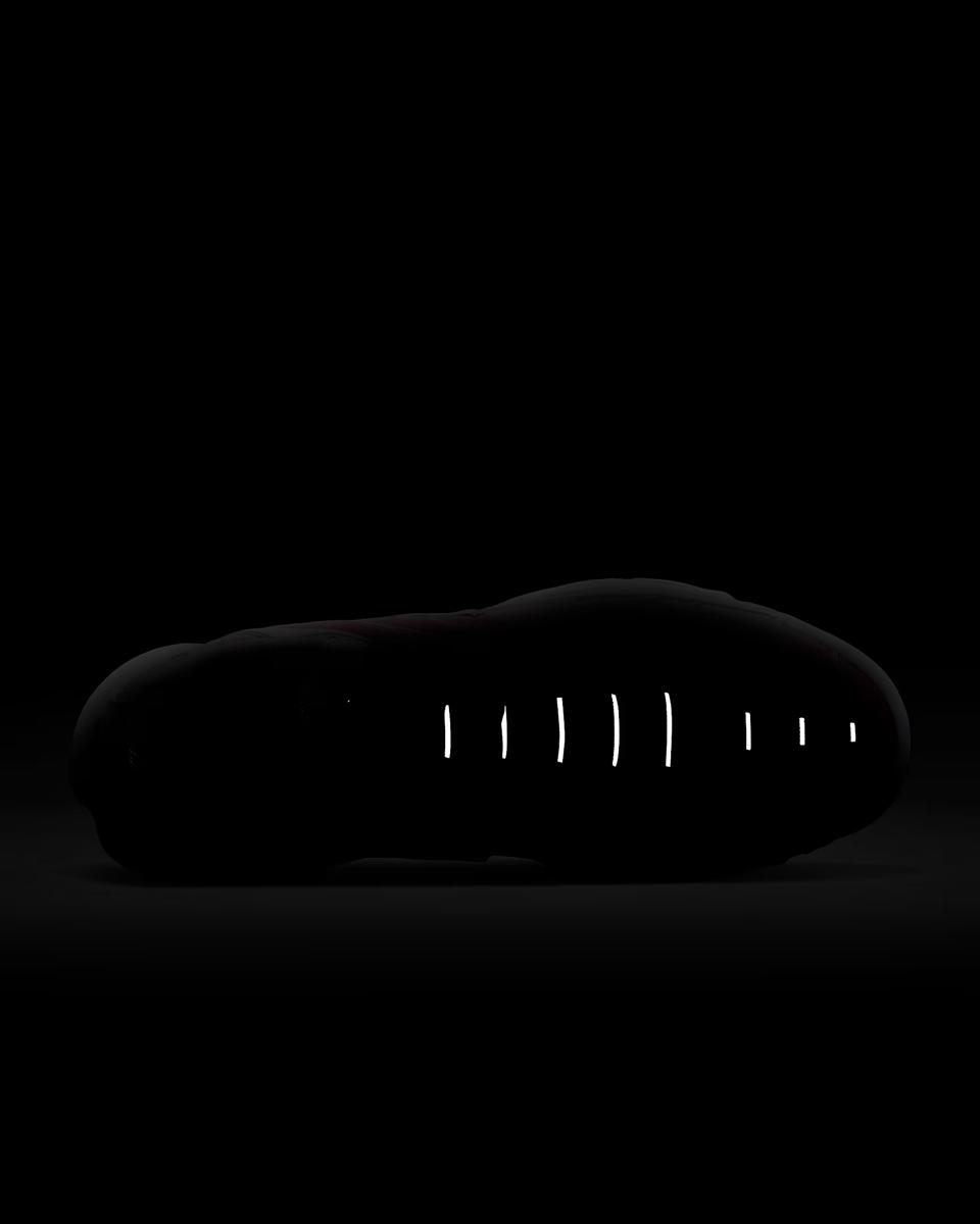 WOMEN'S NIKE AIR MAX PLUS SNEAKERS (CZ7931-100)