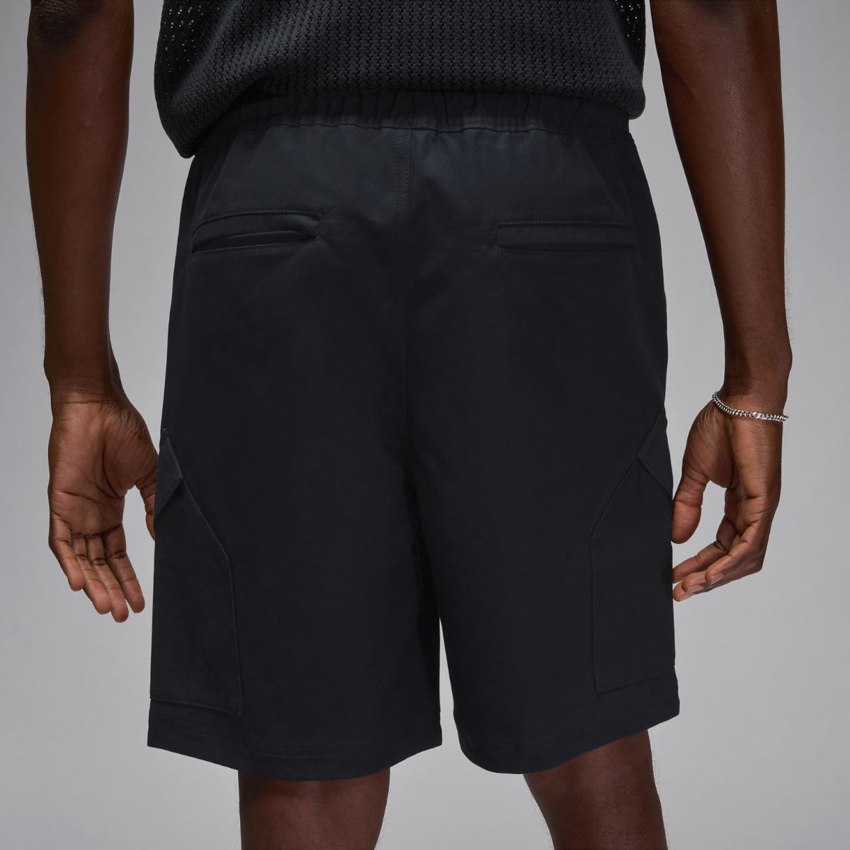 МУЖСКИЕ ШОРТЫ JORDAN ESS STMT CHI SHORT (HF9365-010)