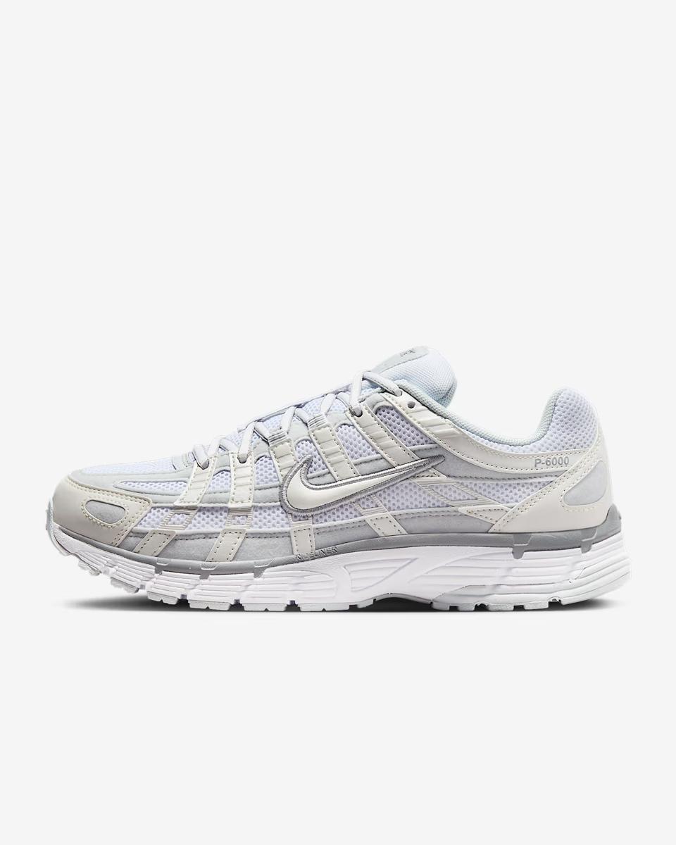 КРОСІВКИ УНІСЕКС NIKE P-6000 (FV6603-101)