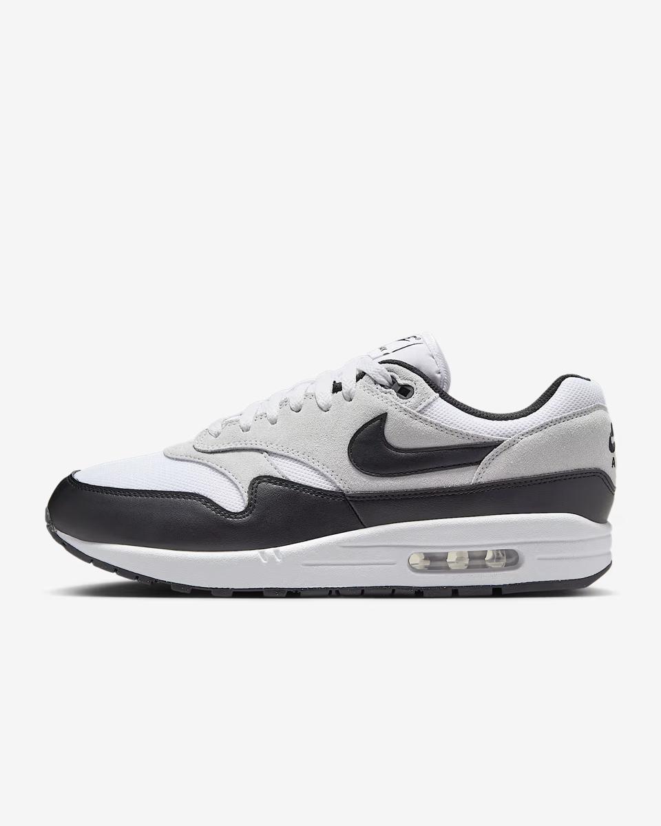 ЧОЛОВІЧІ КРОСІВКИ NIKE AIR MAX 1 ESS (FZ5808-102)