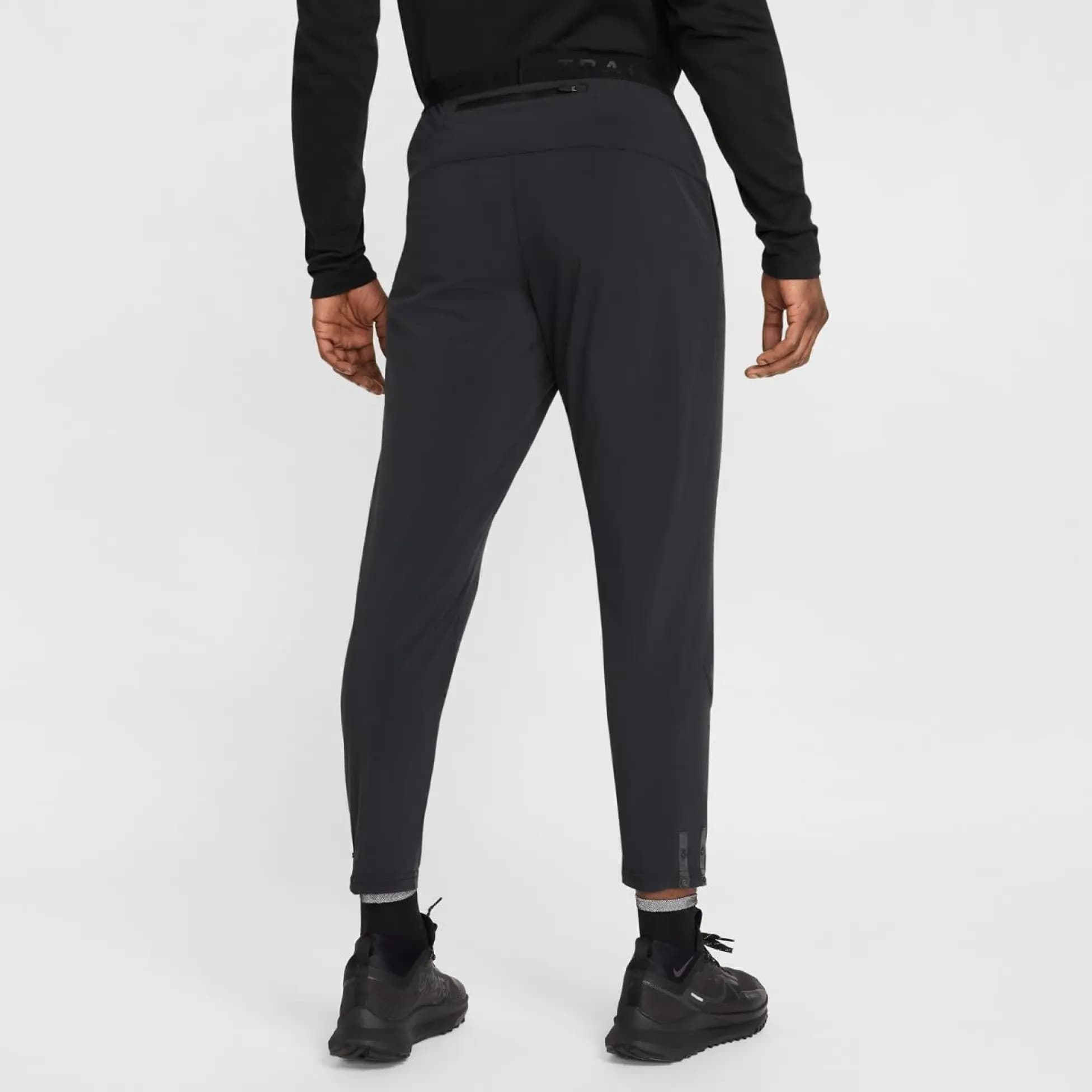 ЧОЛОВІЧІ ШТАНИ NIKE TRAIL DF DAWN RANGE PANT (HJ3576-010)