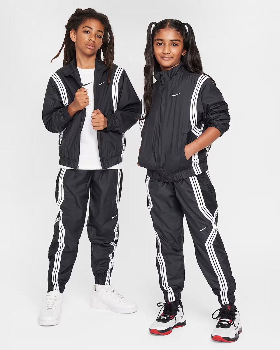 NIKE K RPL CROSSOVER JKT TEEN WINDBREAKER (FZ5233-010)