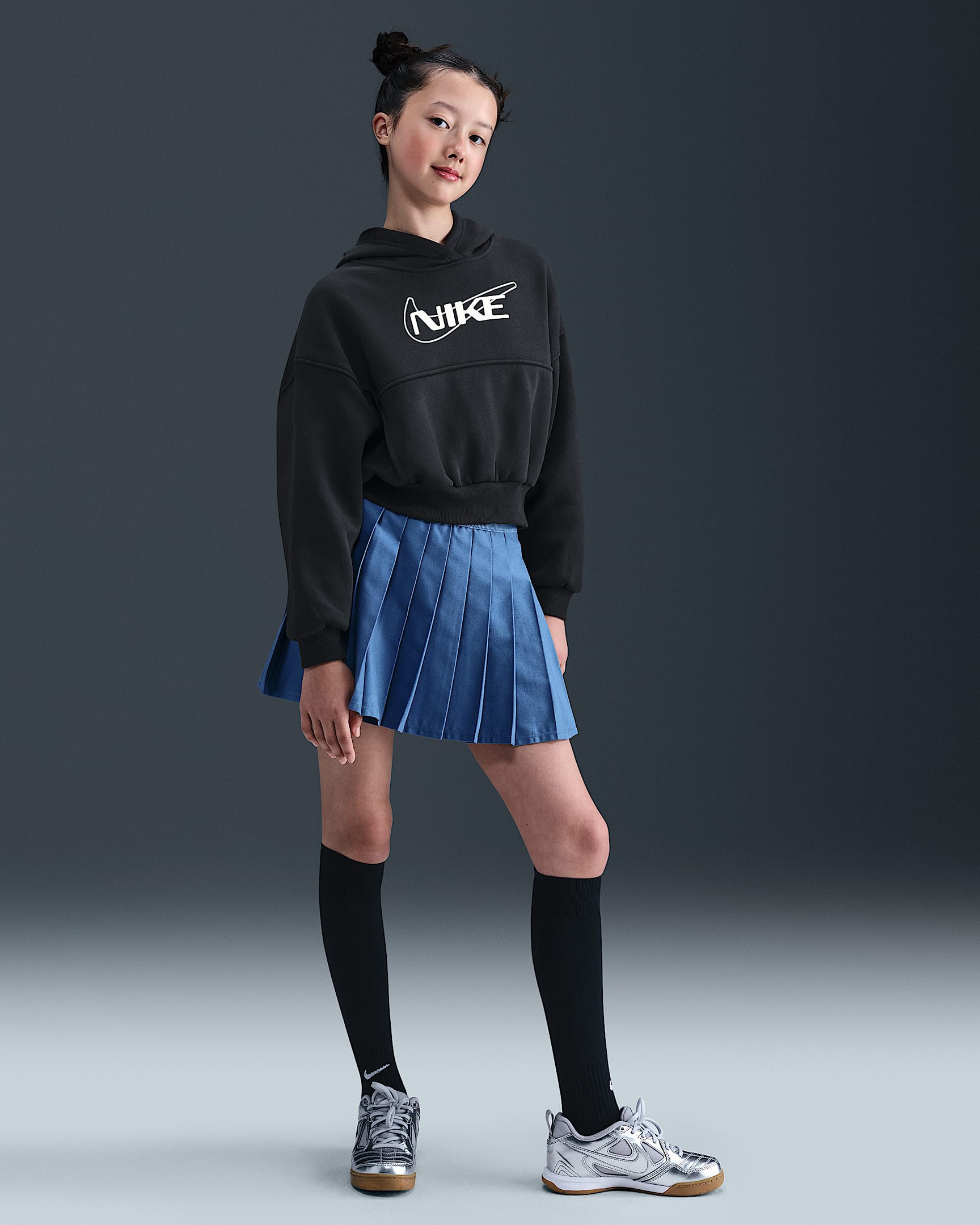 TEEN NIKE G NSW CLUB FLC BXY HDY GX STAR SWEATSHIRT (HQ9420-010)