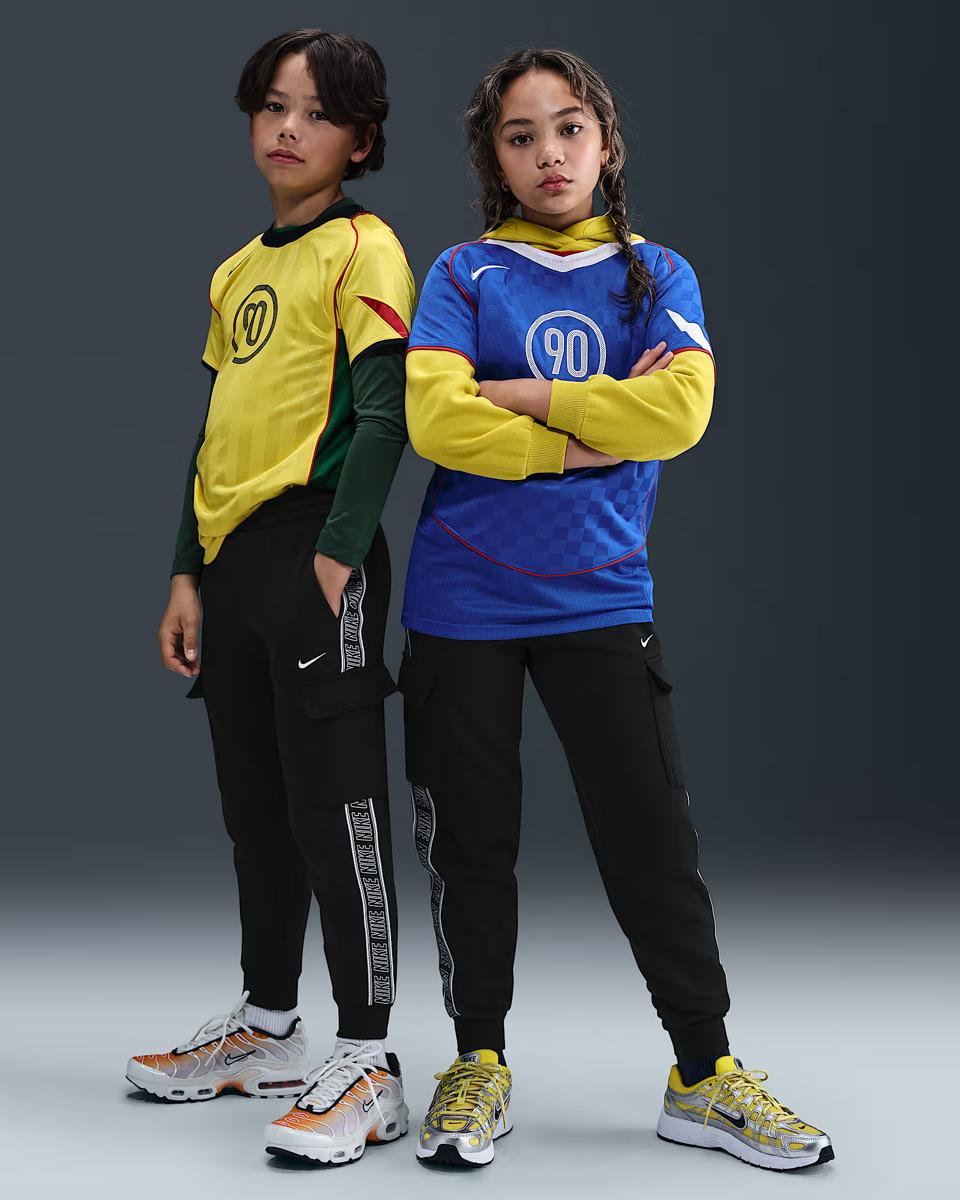 NIKE K NSW CLUB+ FLC CRGO PNT TEEN PANTS (HQ9323-010)