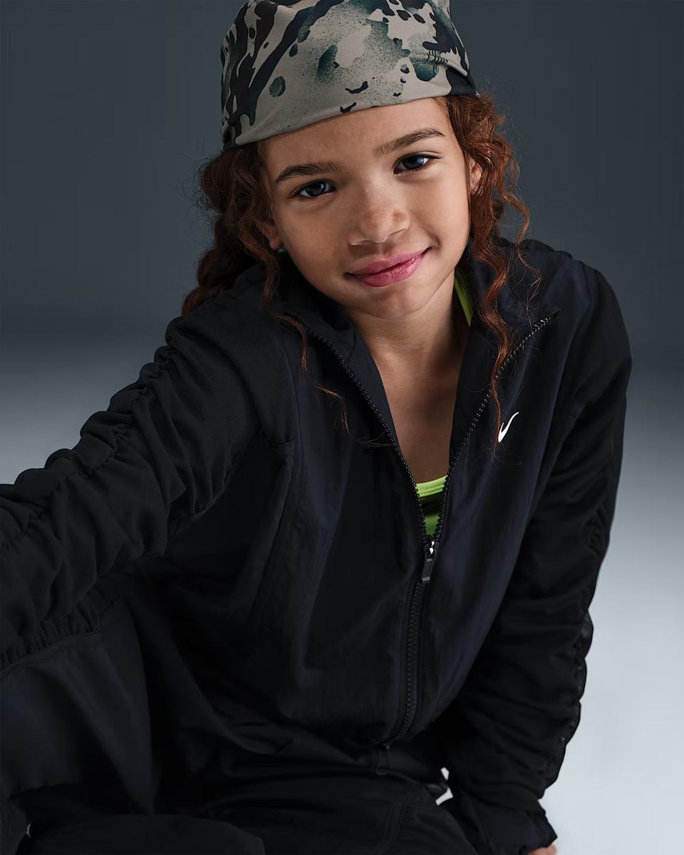 TEENAGE WINDBREAKER NIKE G NSW WVN JKT DANCE (HQ9459-010)