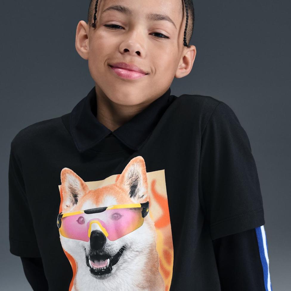 TEEN NIKE NSW TEE PHOTO SHIBA (HV5206-010)