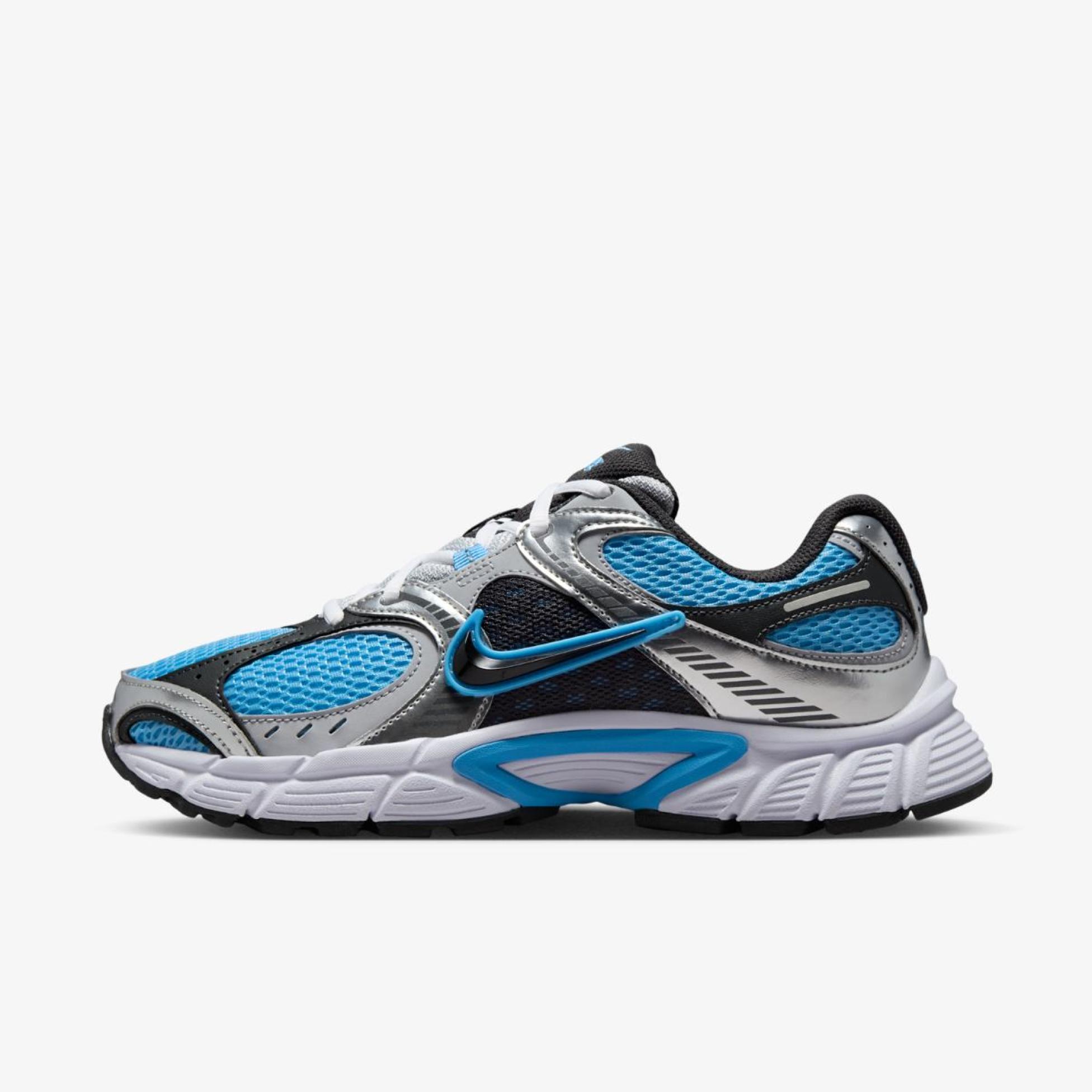 NIKE UNISEX V5 RNR SNEAKERS (HQ7901-400)