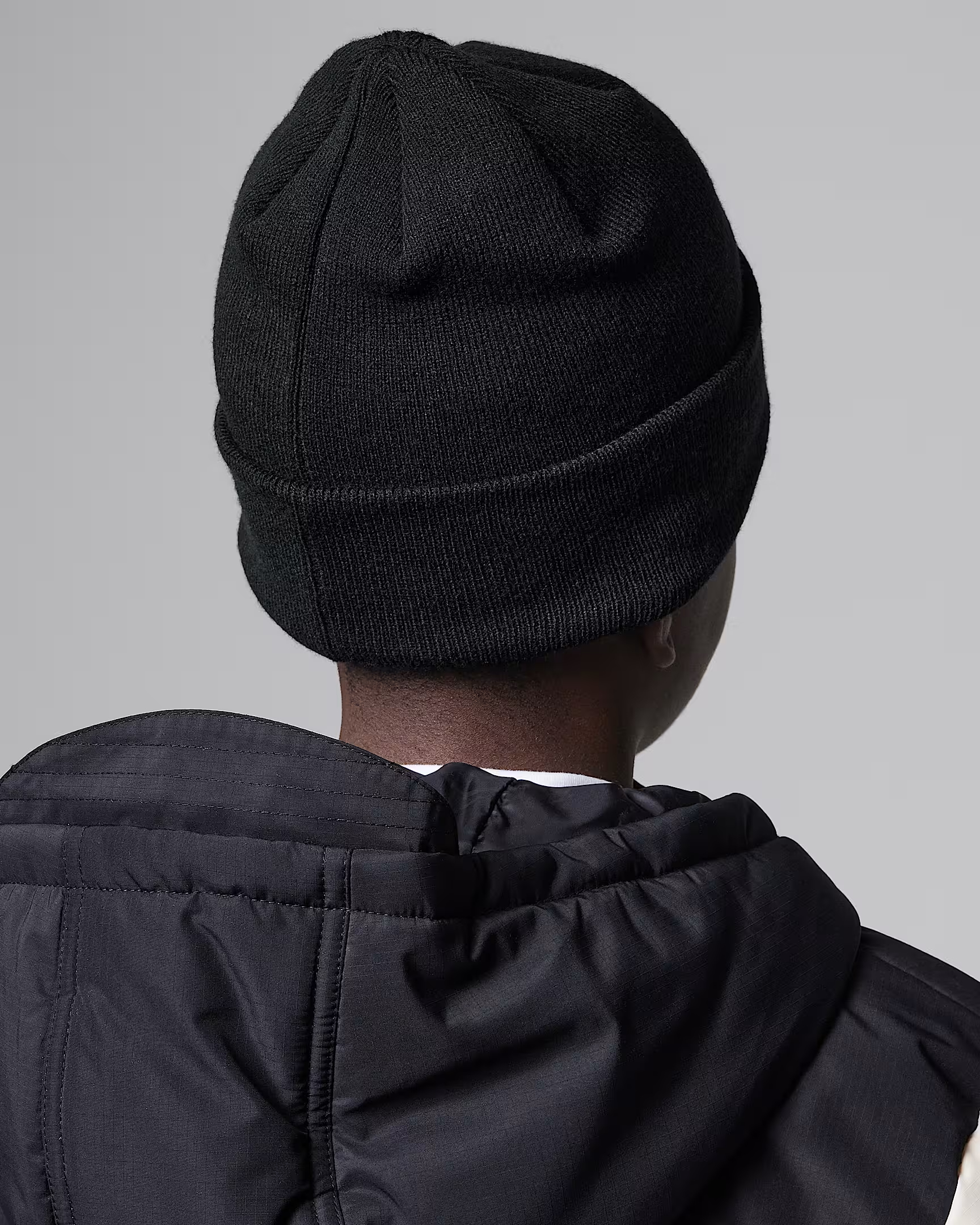 ПІДЛІТКОВИЙ НАБІР: ШАПКА / РУКАВИЦІ JORDAN JAN ESSENTIALS BEANIE S (9A0836-023)