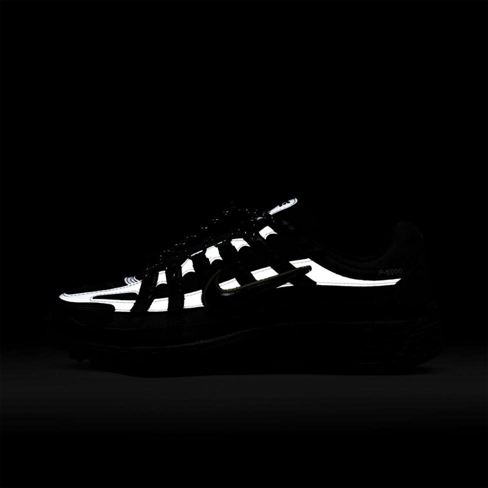 КРОССОВКИ УНИСЕКС NIKE P6000 (FV0943-001)