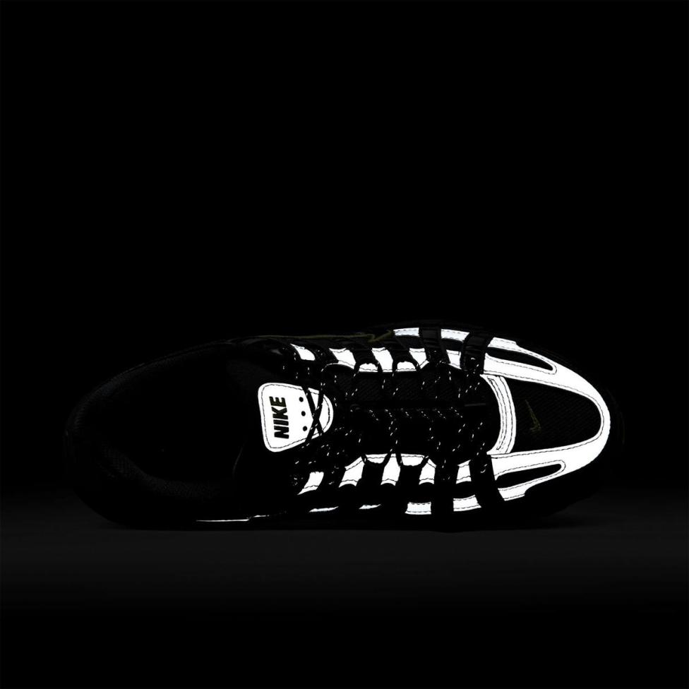 КРОССОВКИ УНИСЕКС NIKE P6000 (FV0943-001)