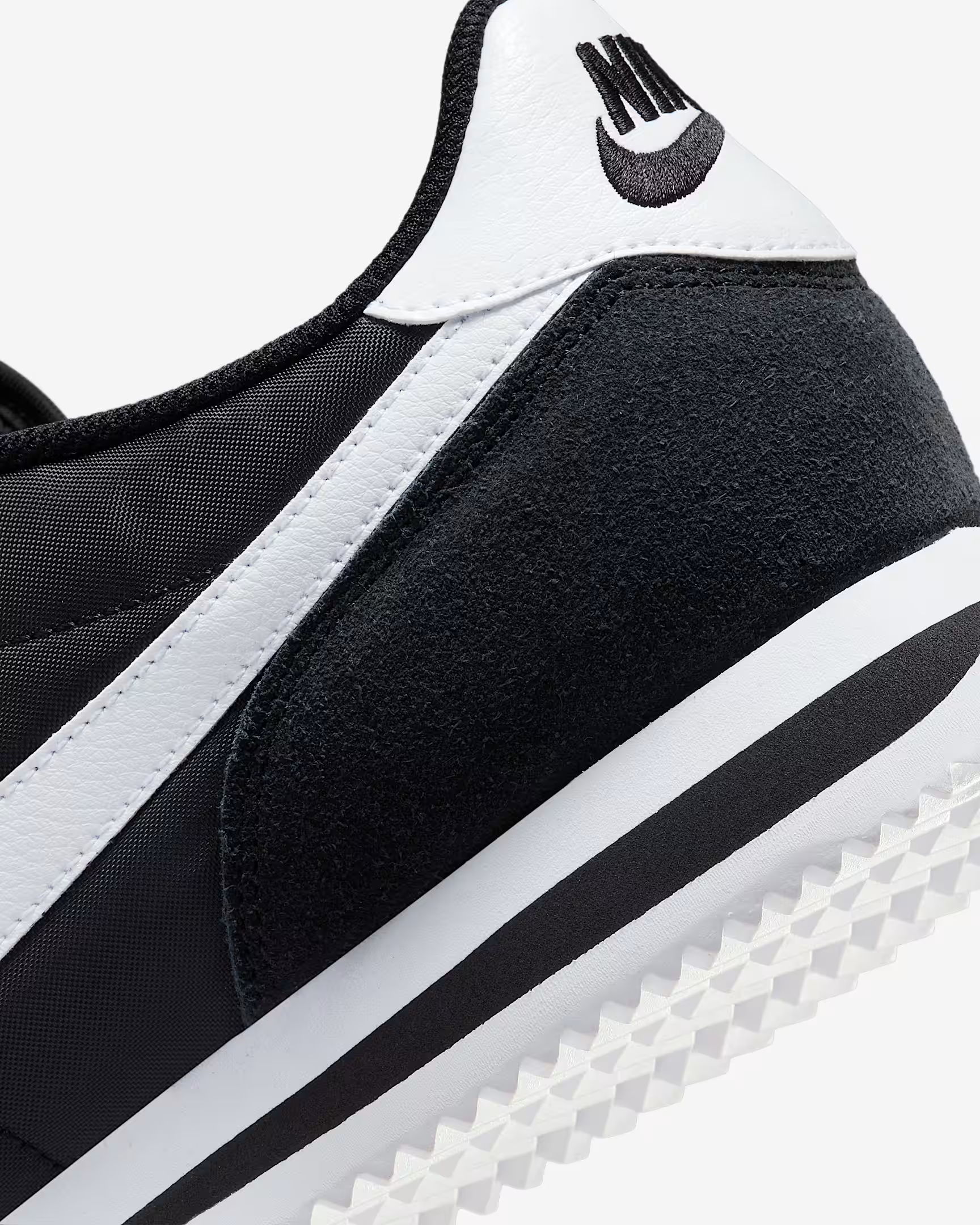 МУЖСКИЕ КРОССОВКИ NIKE CORTEZ TXT (HF0263-001)
