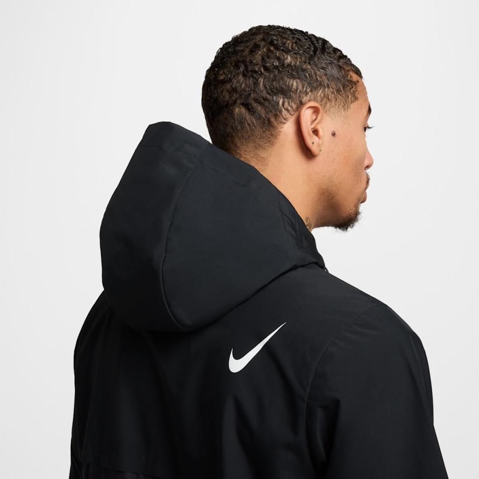 МУЖСКАЯ ВЕТРОВКА NIKE SF AEROSWFT BRTBLE JKT (FZ9039-010)