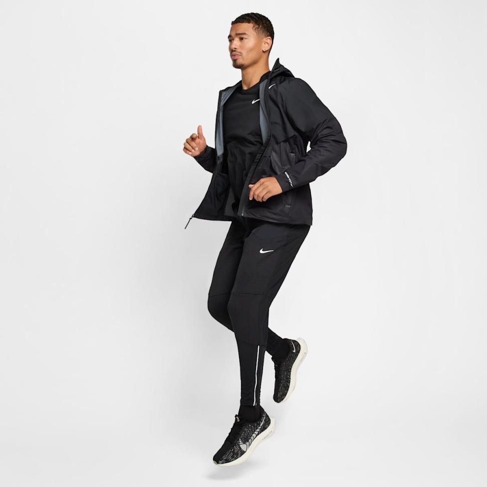 МУЖСКАЯ ВЕТРОВКА NIKE SF AEROSWFT BRTBLE JKT (FZ9039-010)