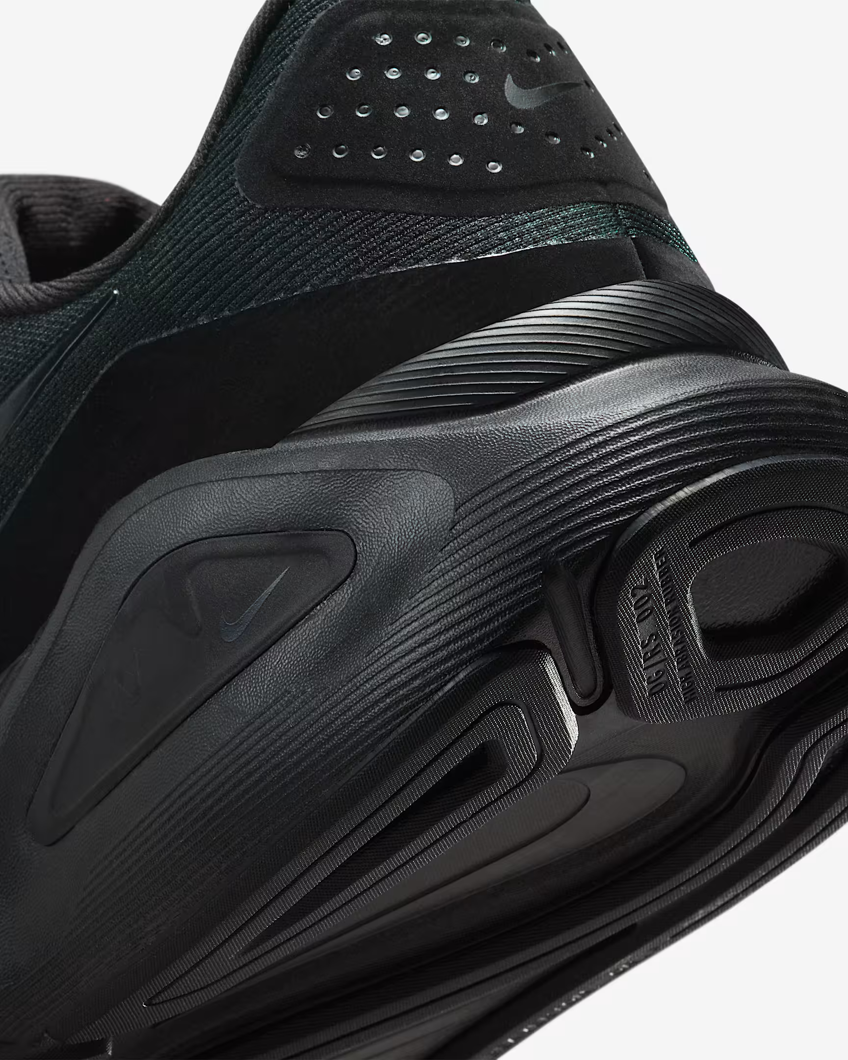 MEN'S NIKE AIR STRUCTURE 26 SNEAKERS (HJ1102-001)