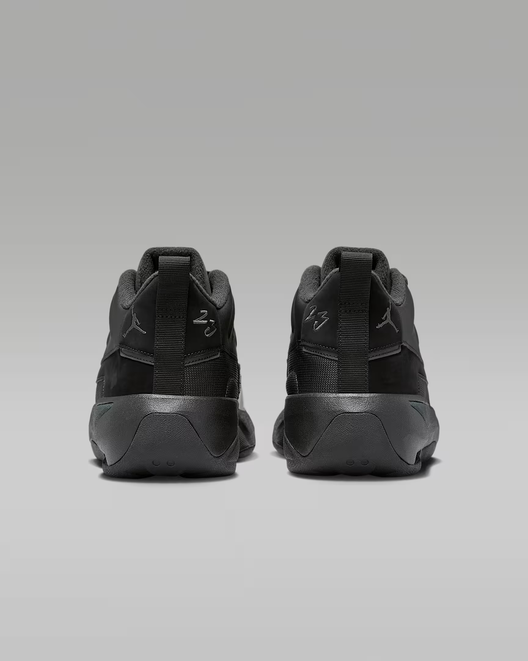 MEN'S SNEAKERS JORDAN MAX AURA 7 (HQ2091-001)