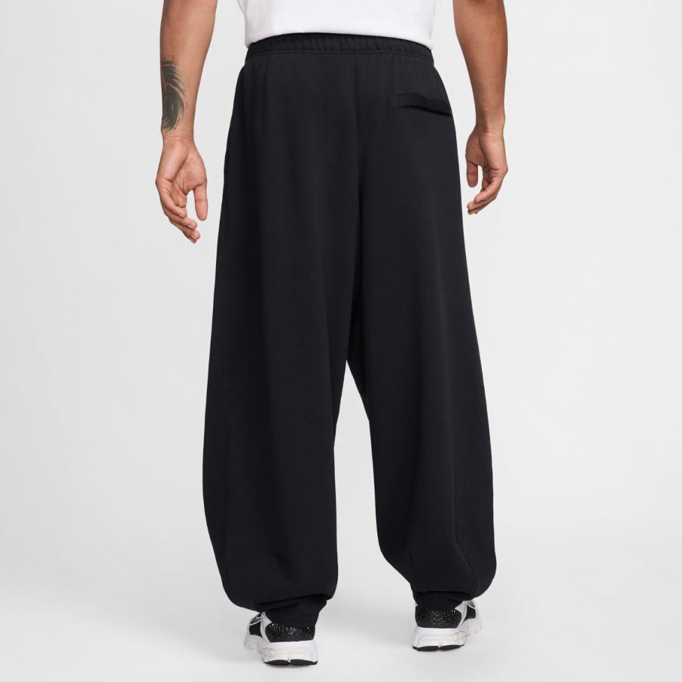 ЧОЛОВІЧІ ШТАНИ NIKE CLUB FT OVERSIZED PANT (HJ1822-010)