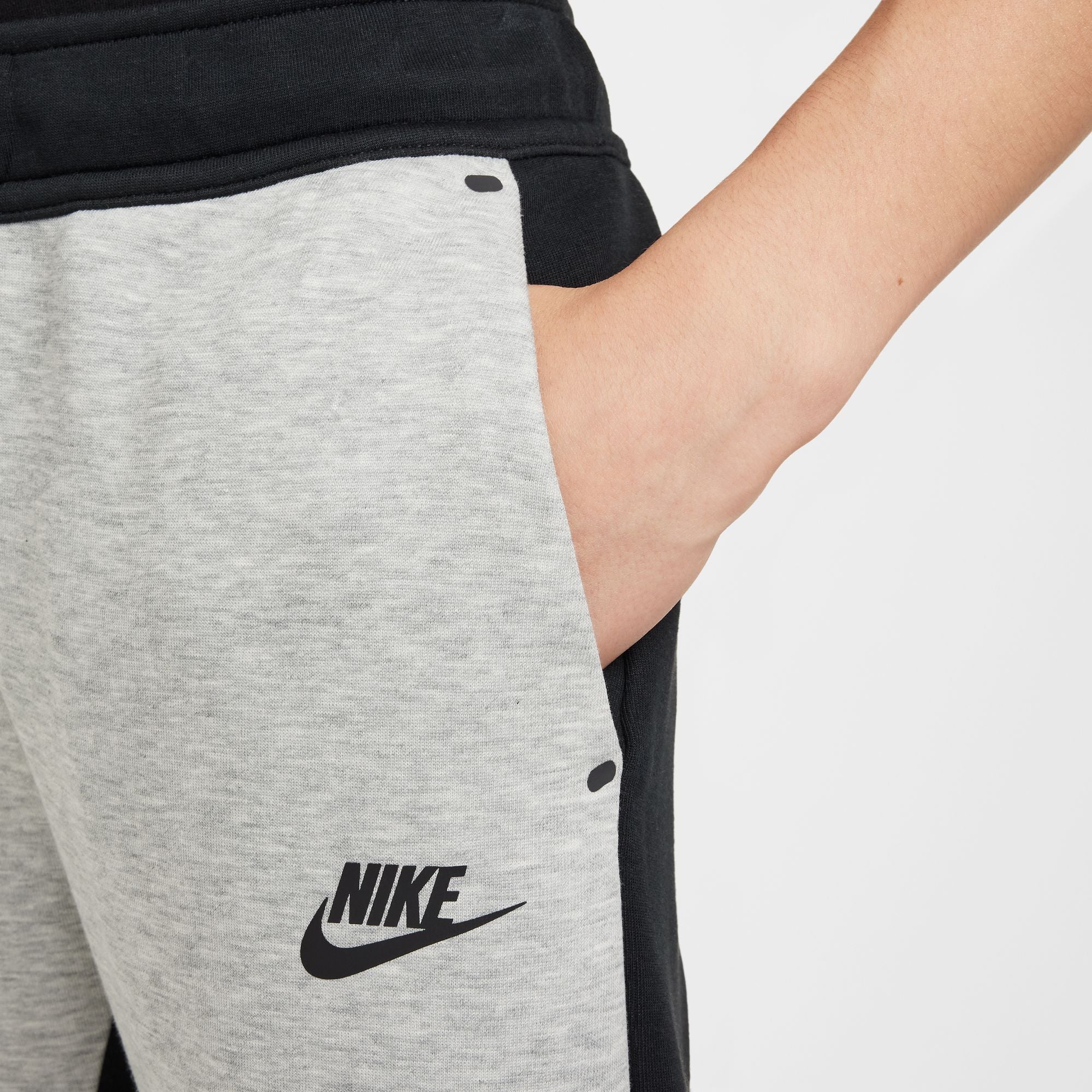 NIKE TECH FLEECE B NSW JGGR - PD TEEN PANTS (HV5869-012)