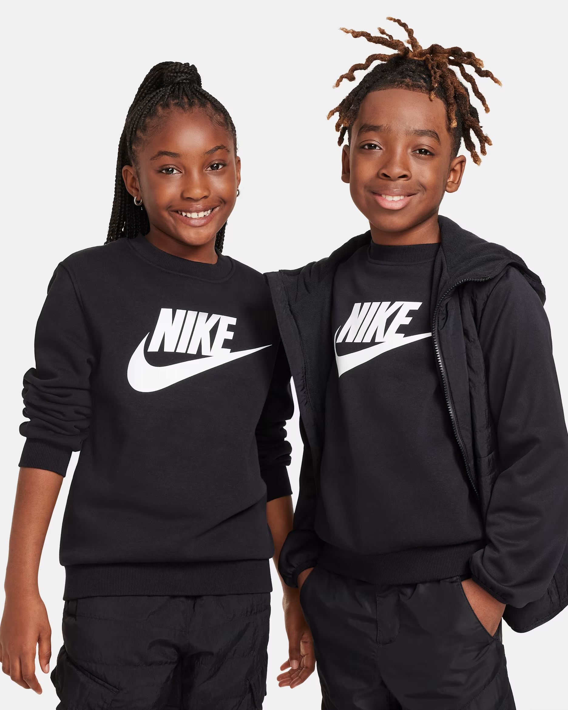 NIKE NSW CLUB FLC CREW LS HBR TEEN SWEATSHIRT (FD2992-010)