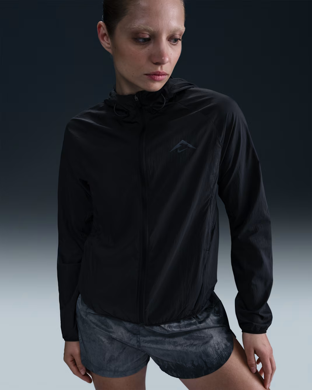NIKE TRAIL REPEL JKT WOMEN'S WINDBREAKER (HJ2250-010)