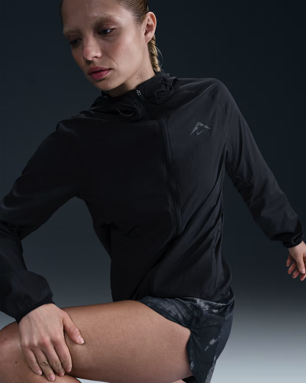 NIKE TRAIL REPEL JKT WOMEN'S WINDBREAKER (HJ2250-010)