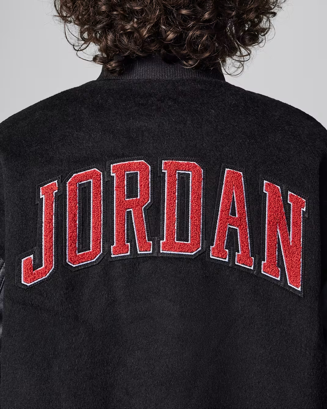 ПІДЛІТКОВИЙ БОМБЕР JORDAN JDN VARSITY (95D197-023)