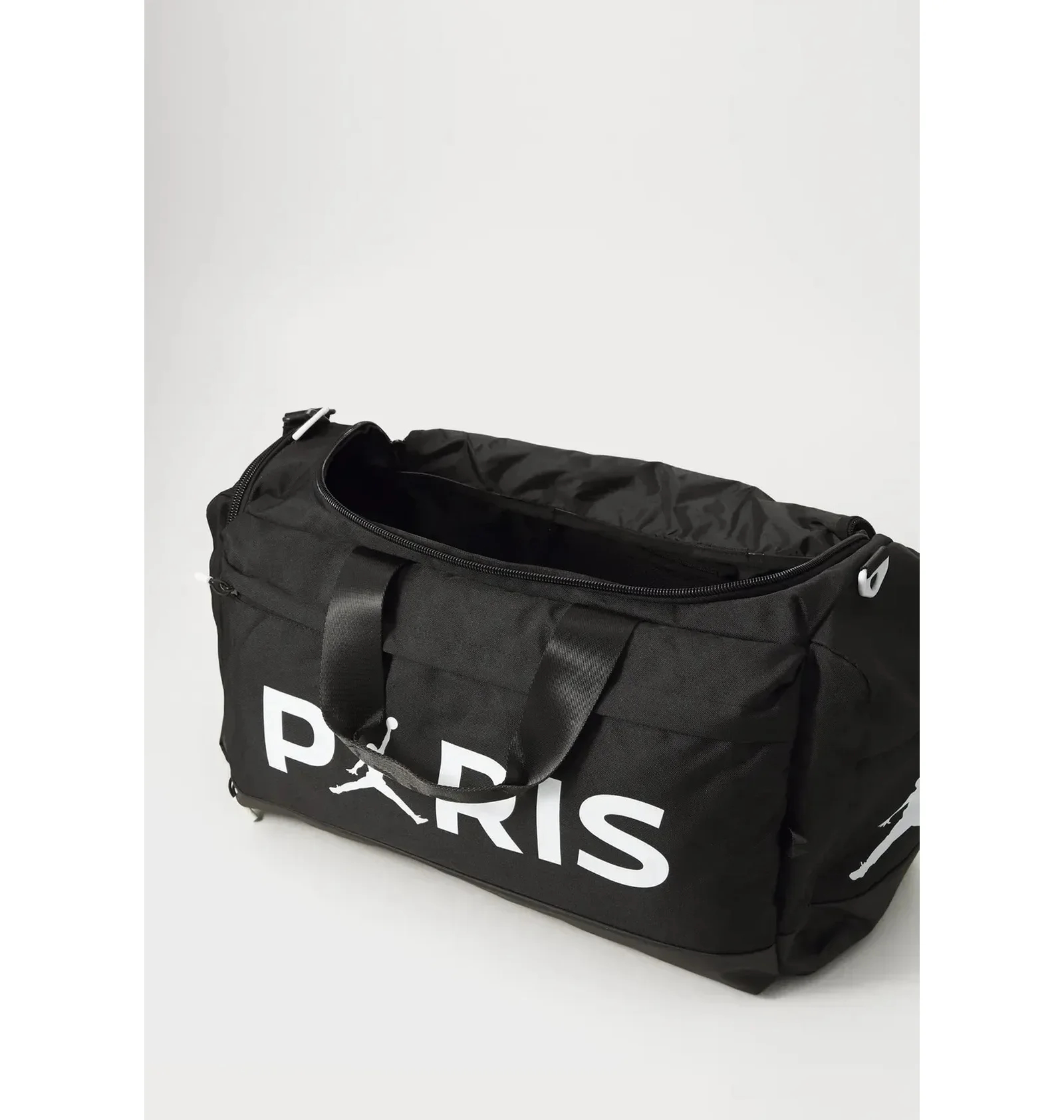 UNISEX AIR JORDAN PARIS SAINT-GERMAIN DUFFLE BAG (MM0995-023)