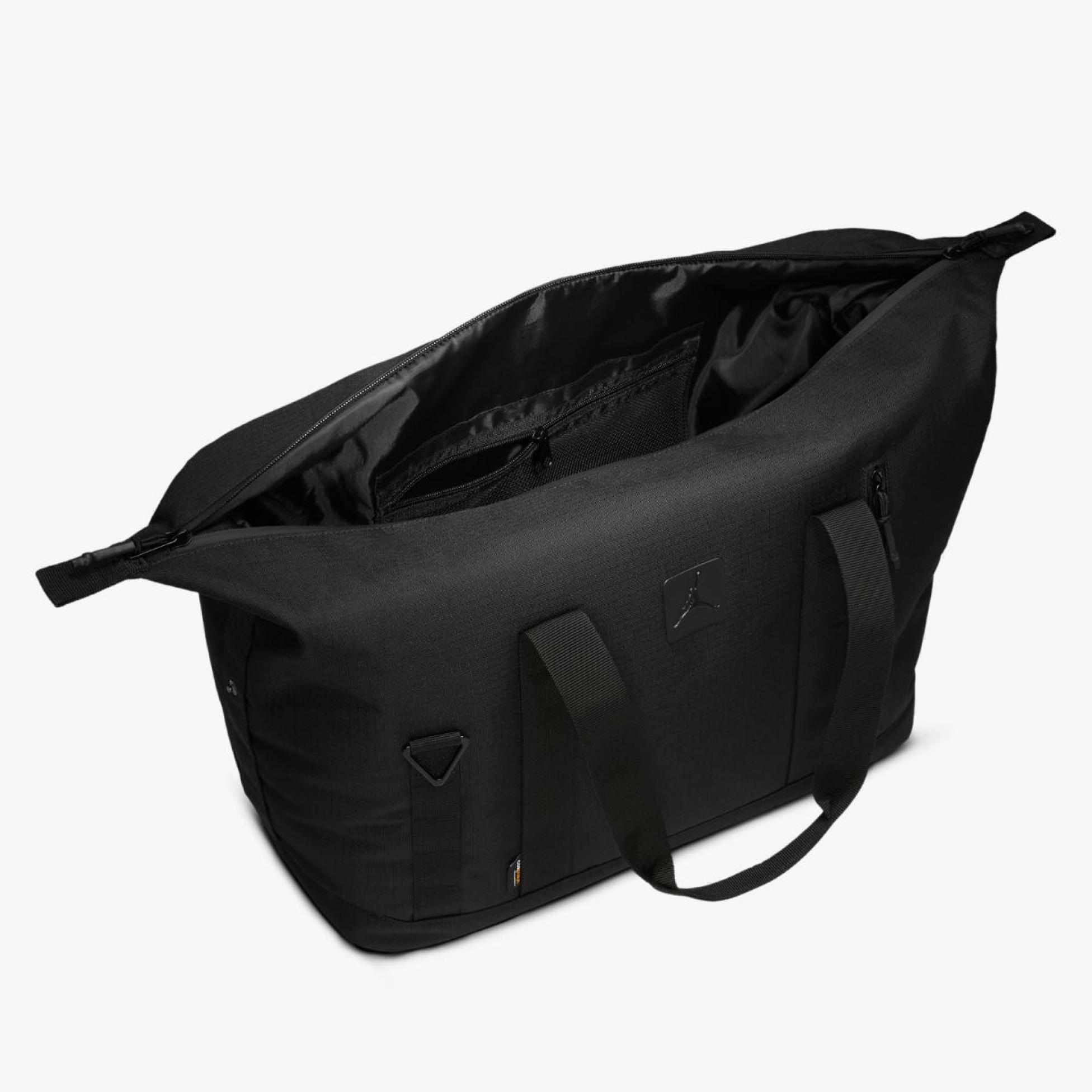 СУМКА УНІСЕКС AIR JORDAN CORDURA FRANCHISE DUFFLE (MA0900-023)