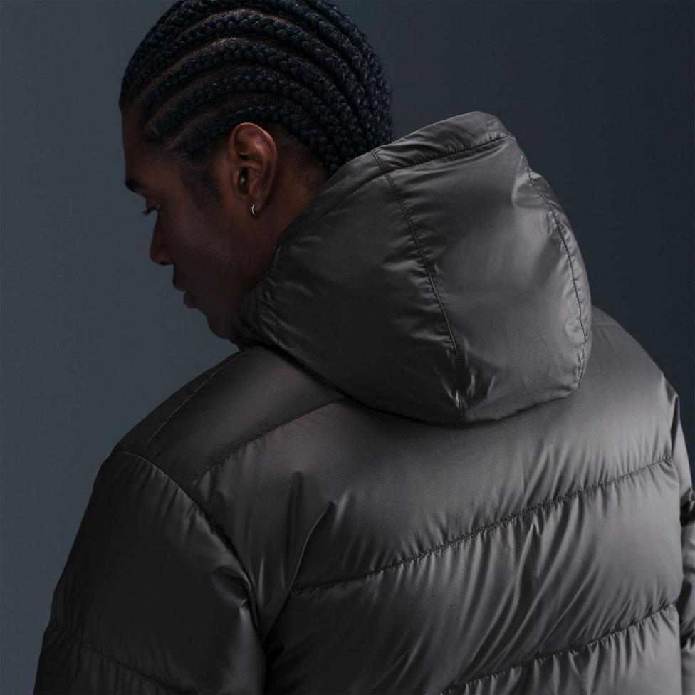 МУЖСКАЯ ПУХОВАЯ КУРТКА NIKE WINDRUNNER STMNT DWN JKT (HQ7790-011)
