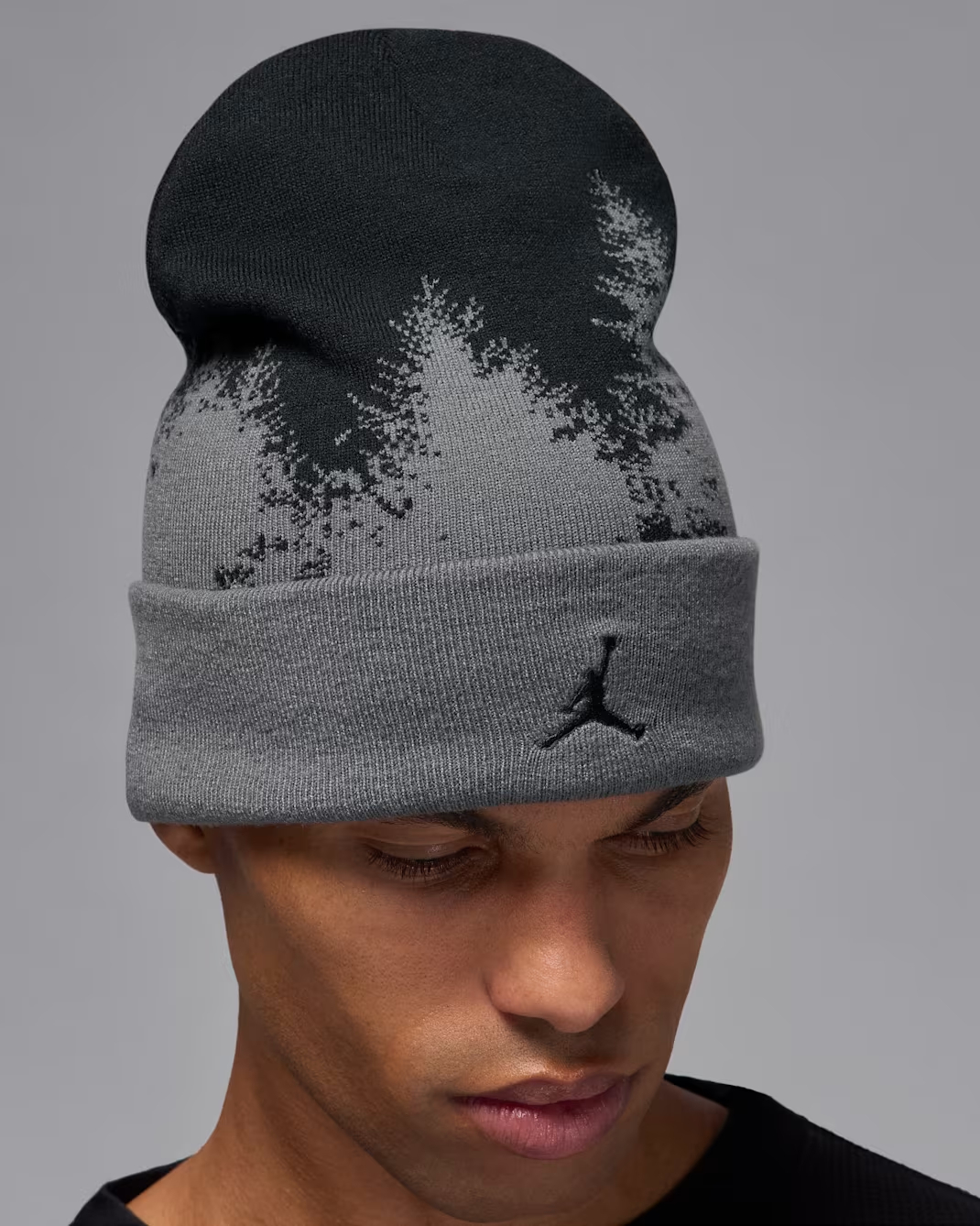UNISEX HAT JORDAN U J PEAK BEANIE GIFT GVING AOJ (HV1077-068)