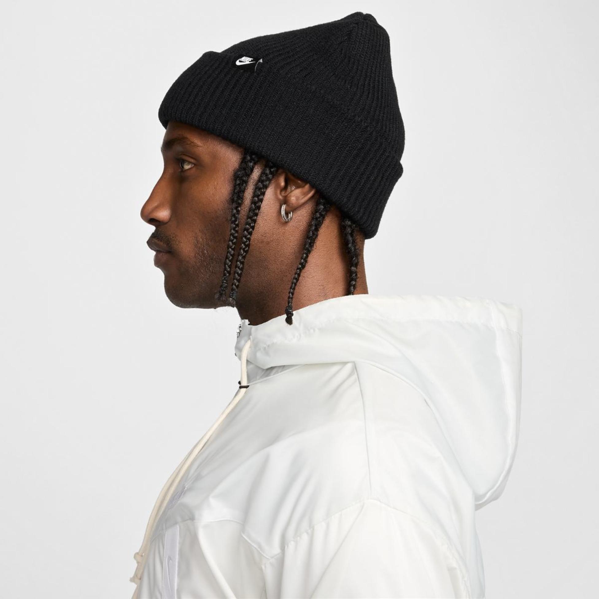 ШАПКА УНИСЕКС NIKE U PEAK BEANIE TC FUT LAB L (HF0326-010)
