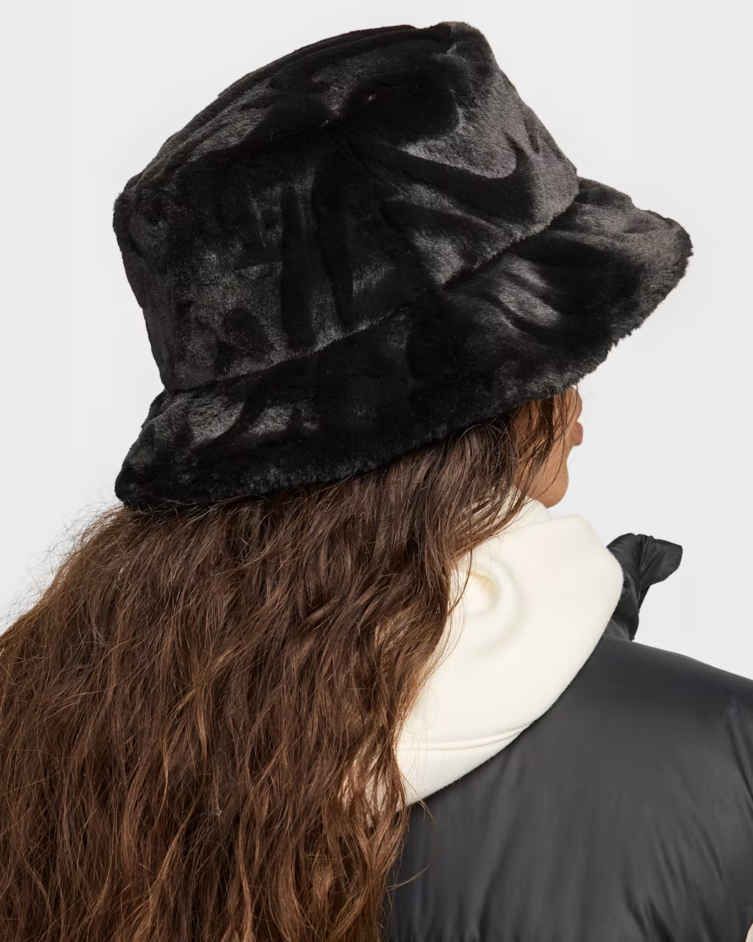 WOMEN'S PANAMA HAT NIKE U NK APEX BUCKET FUR SWSH H24 (HF7194-010)
