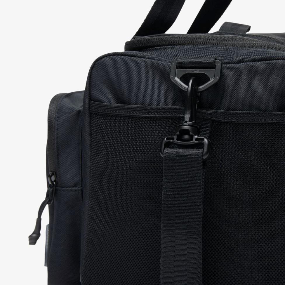 MEN'S NIKE UTLTY S PWR DUFF BAG - 2.0 GFX (HF0654-010)