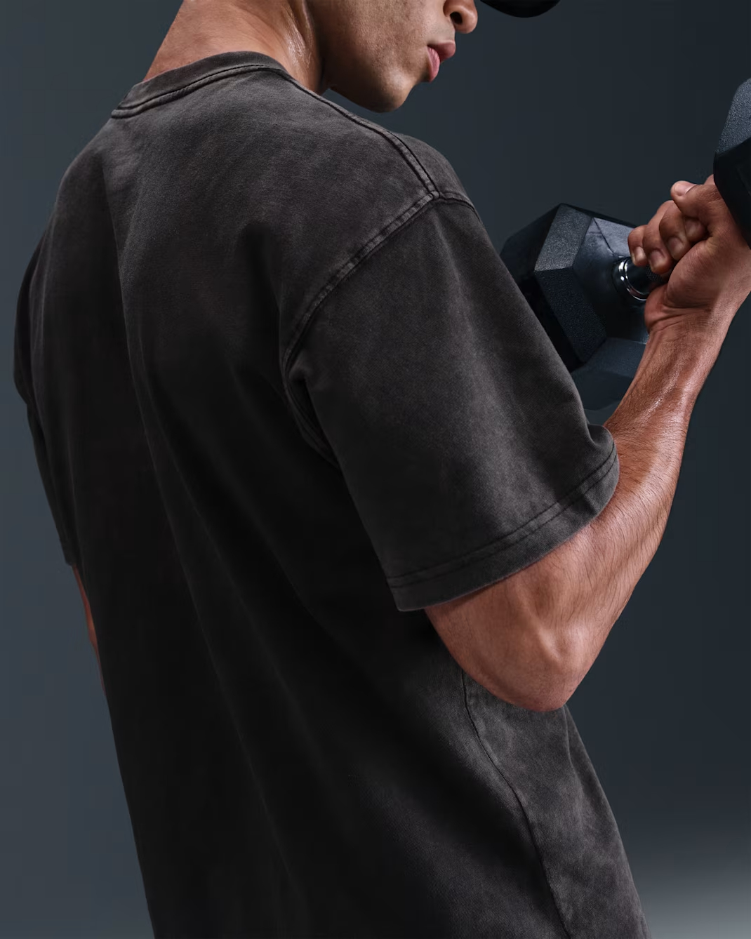 ЧОЛОВІЧА ФУТБОЛКА NIKE TEE M90 GYM HRiTGE HO25 (HV4176-010)