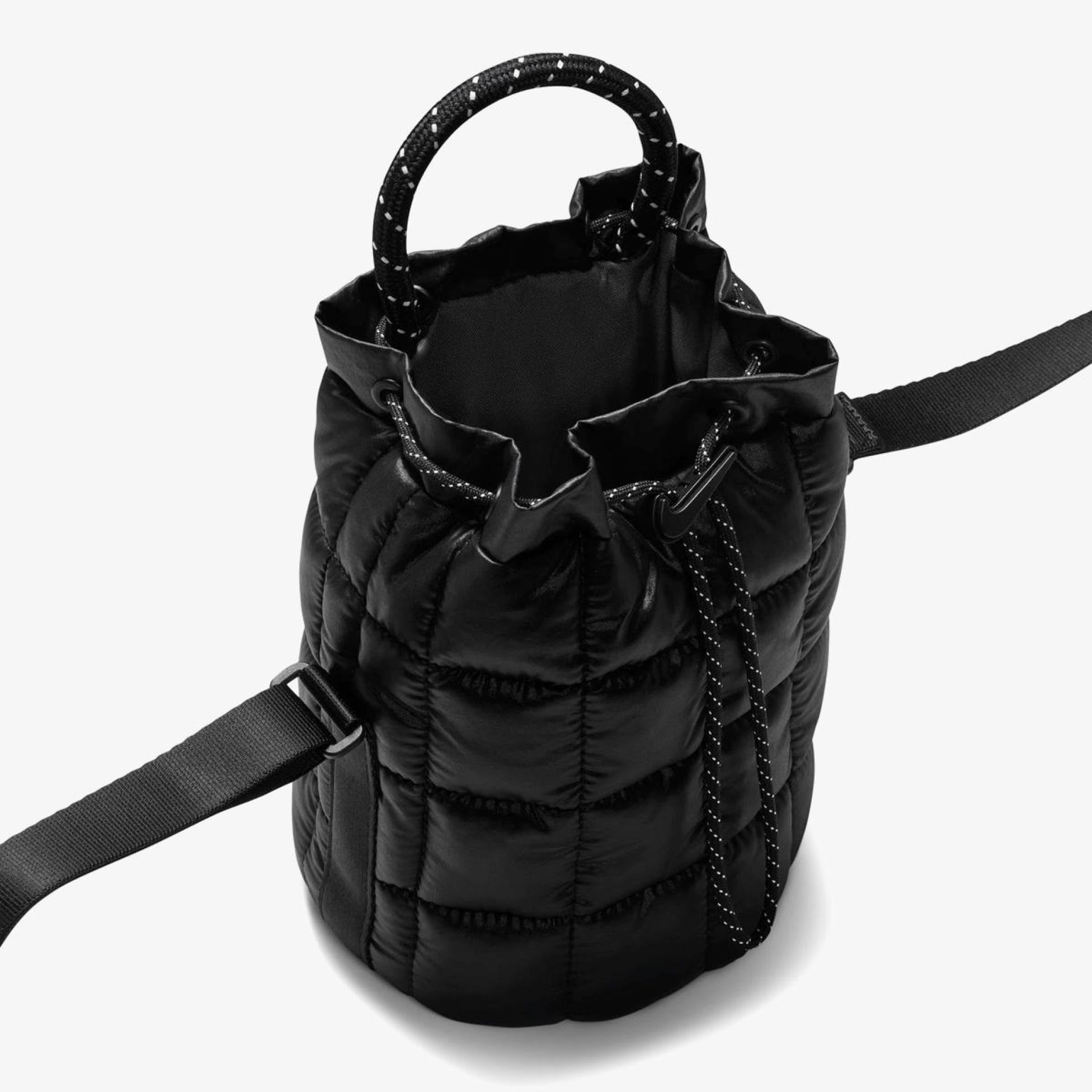 ЖЕНСКАЯ СУМКА НА ПЛЕЧО NIKE NSW PUFFLE TINY TOTE (HQ6709-010)