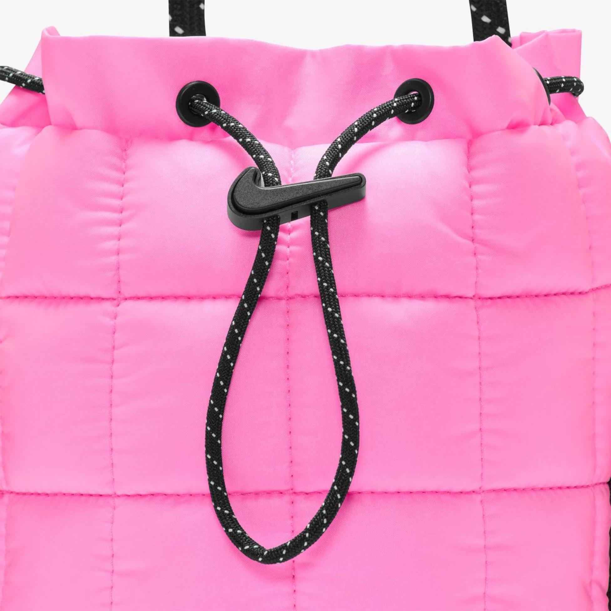 ЖЕНСКАЯ СУМКА НА ПЛЕЧО NIKE NSW PUFFLE TINY TOTE (HQ6709-606)