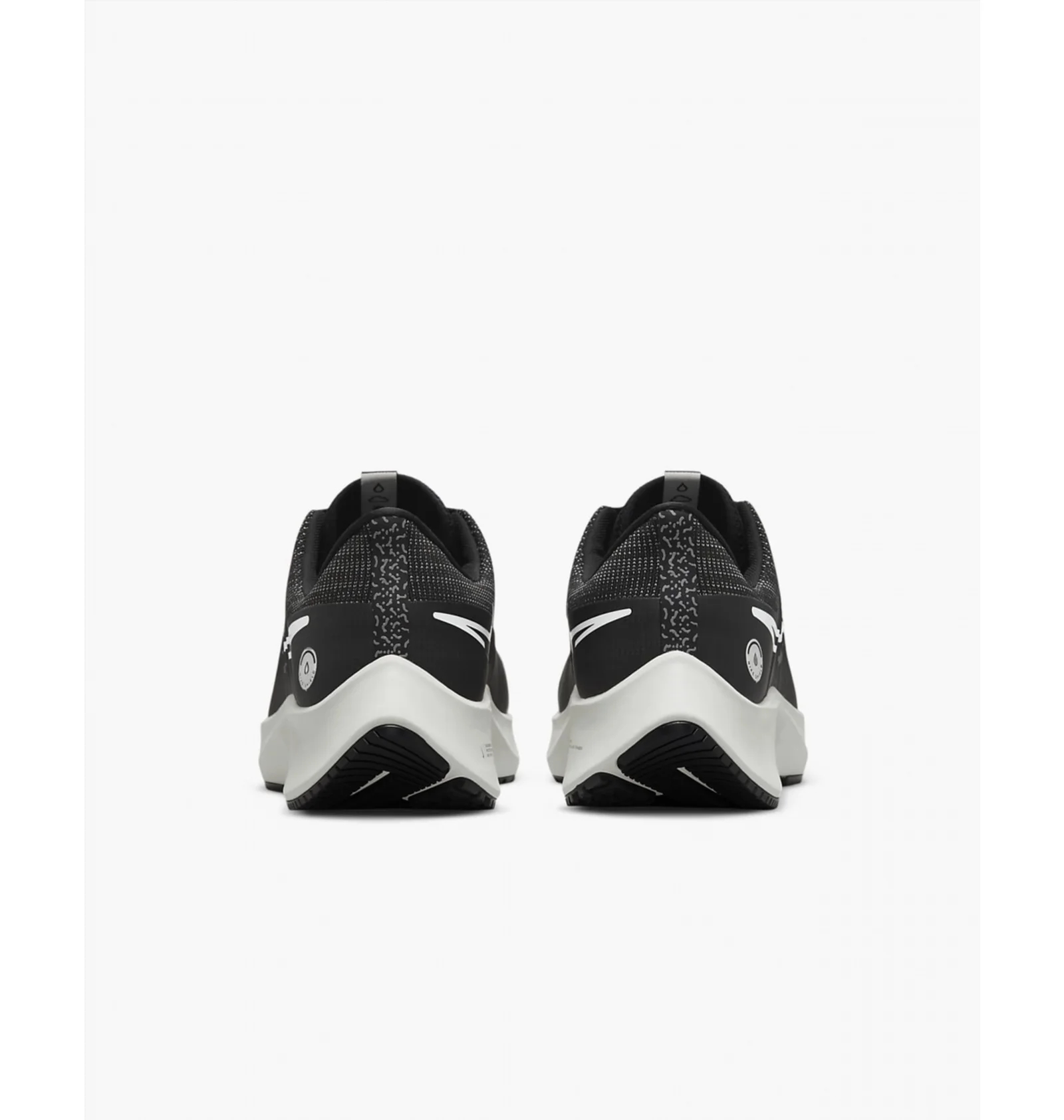 ЧОЛОВІЧІ КРОСІВКИ NIKE REACT MILER 2 SHIELD (DC4064-001)