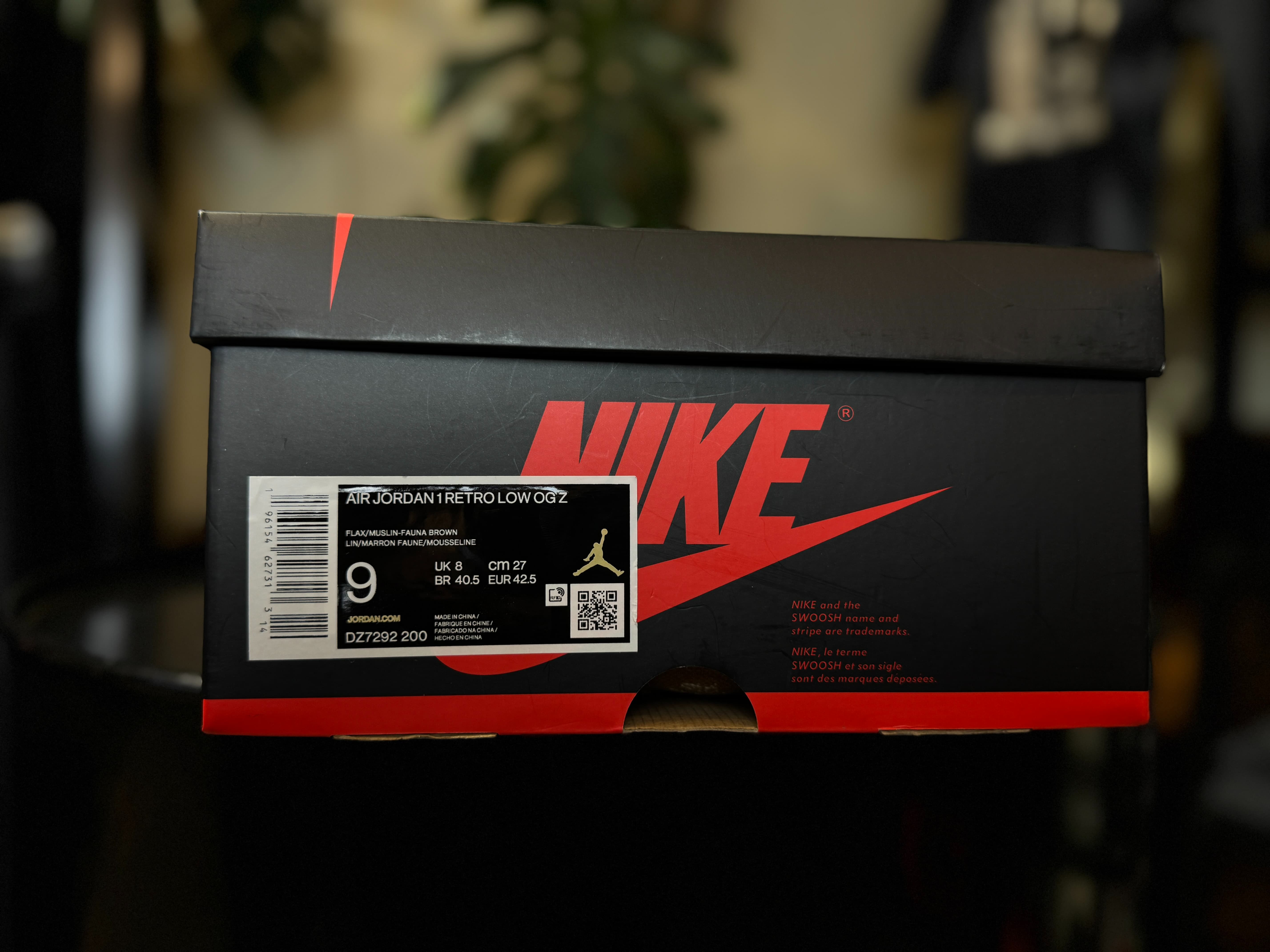 Как отличить оригинальные Nike и Jordan от подделки